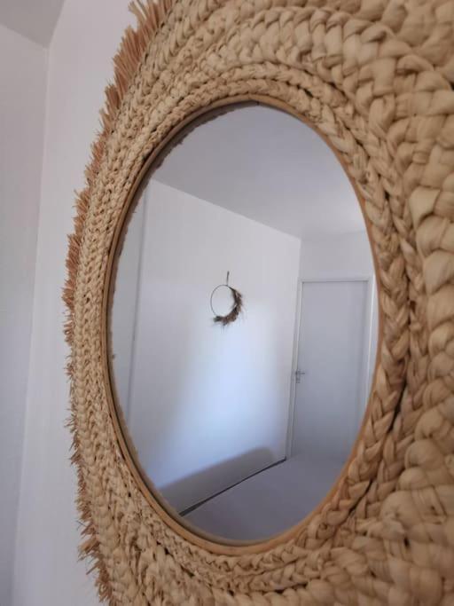 Appartement Acces Direct A La Plage Bernieres-sur-Mer Exterior photo